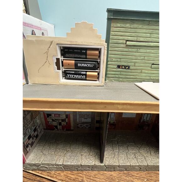 2005 Hallmark Haunting Collection Dead Wood Shops Ghost Town Lighted Box Table - Picture 10 of 16